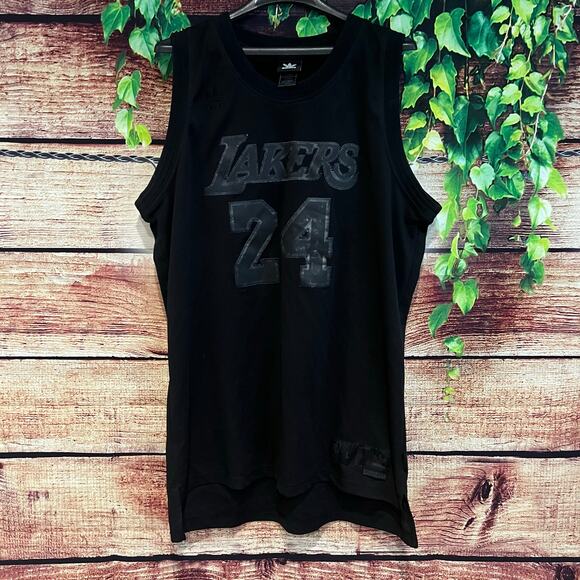 Rare Los Angeles Lakers Kobe Bryant #24 Swingman Blackout Jersey Adidas Black - Picture 1 of 9